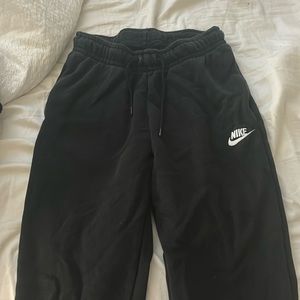 Nike joggers